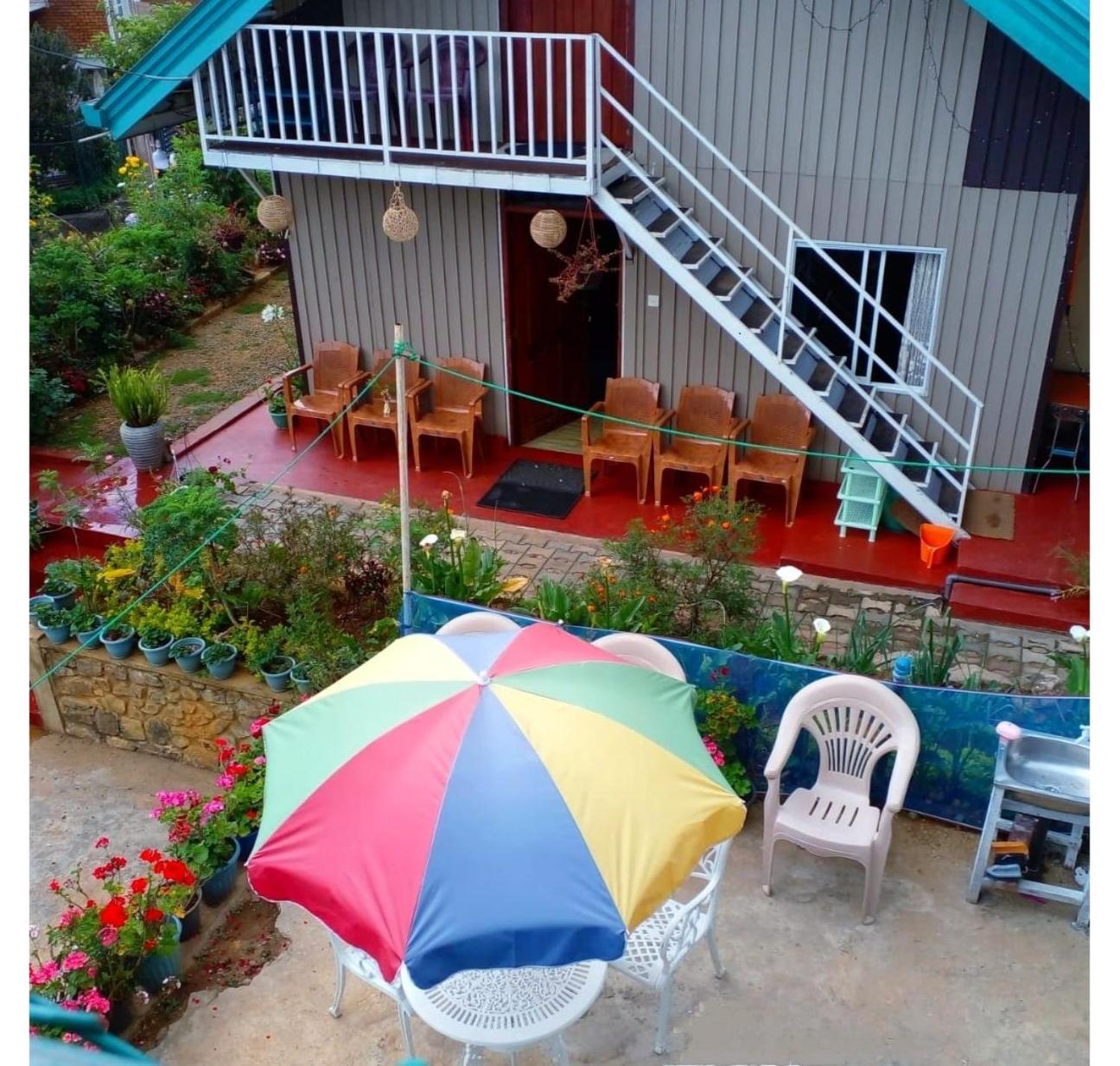 Townside Lodge نوفارا إيلِيا المظهر الخارجي الصورة
